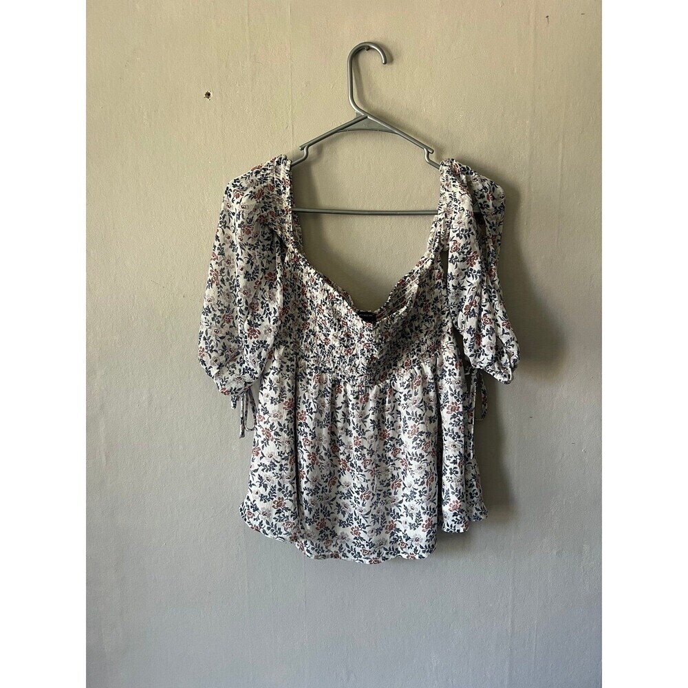 American Eagle Floral Off The Shoulder Blouse Size Small